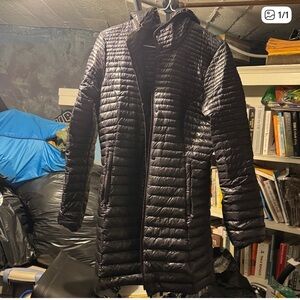 Patagonia Women's Black Puffer Coat